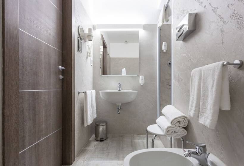 اتاق عادی, Best Quality Hotel Gran Mogol