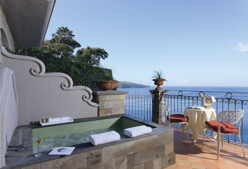 Suíte Vista Mar, Grand Hotel Ambasciatori