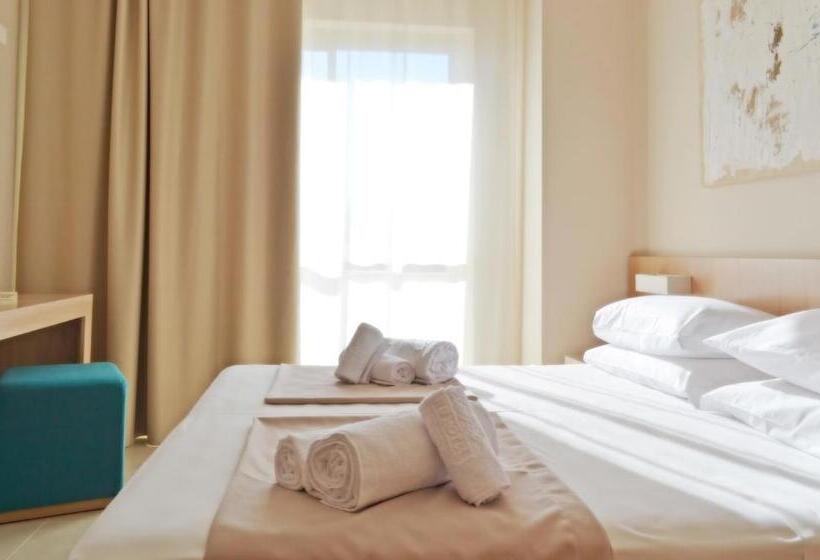 Трехместный Номер Superior, Grand Hotel President
