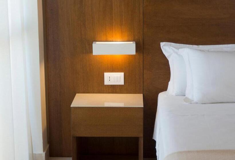 Люкс Повышенной Комфортности, Grand Hotel President