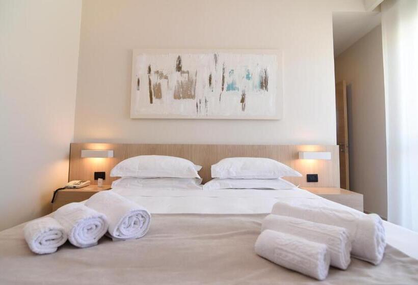 Номер Deluxe, Grand Hotel President