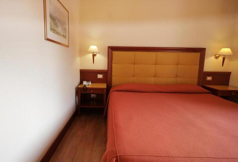 Номер Superior Вид на Сад, Il Chiostro By Lvg Hotel Collection