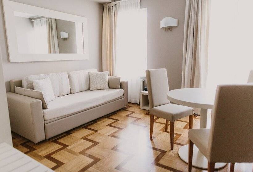 Suite, Metropole