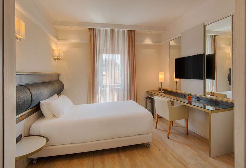 اتاق استاندارد یک نفره, NH Trieste