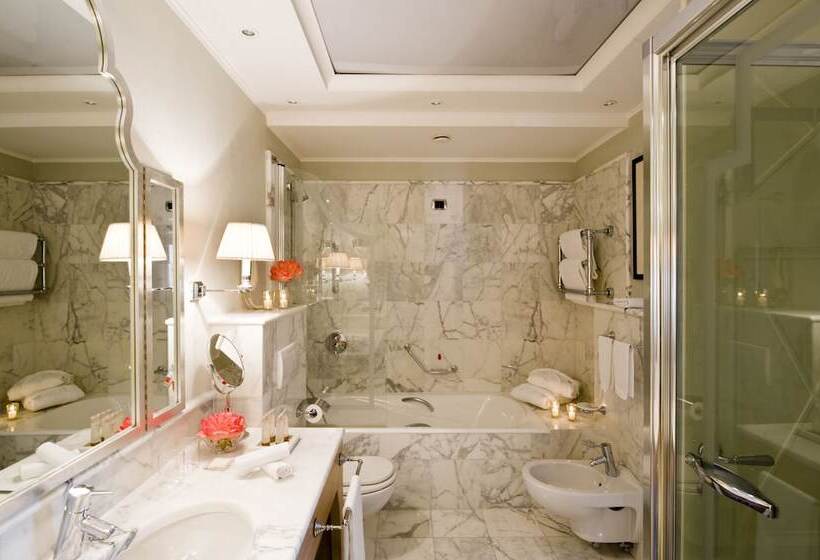 اتاق لوکس با چشم‌انداز, Splendid Venice   Starhotels Collezione
