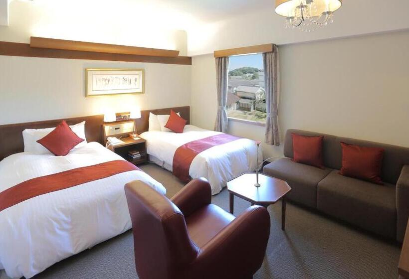 Номер Deluxe, Kurashiki Kokusai