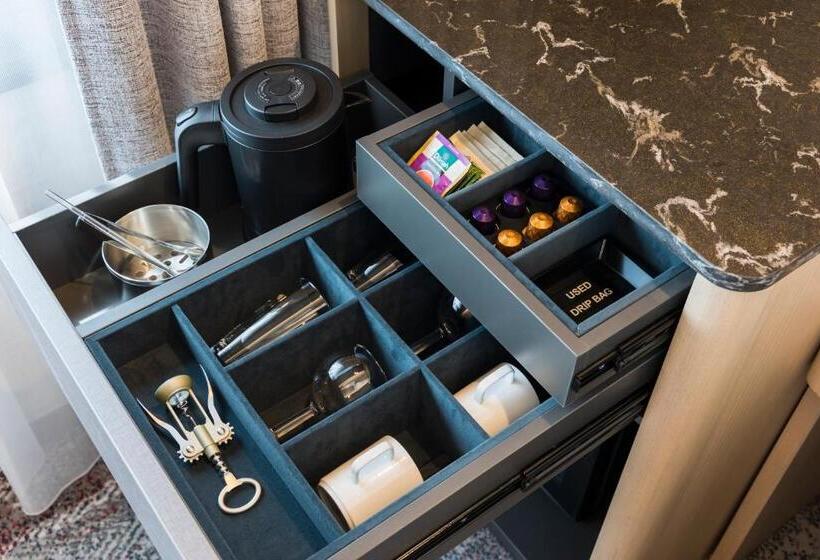 Номер Superior, Metropolitan Edmont Tokyo