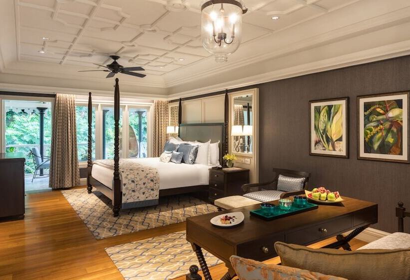 Номер Deluxe Вид на Сад, Taj West End