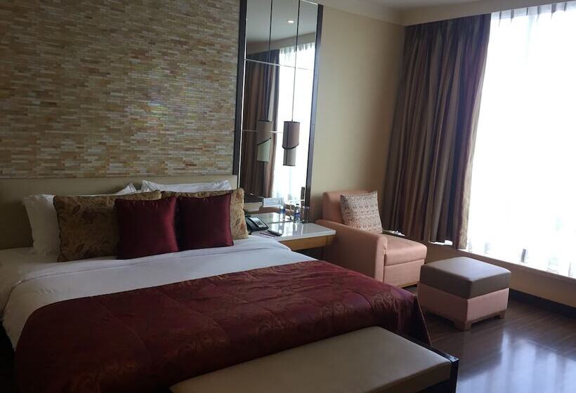 Premium Room City View, Vivanta Coimbatore