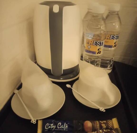 غرفة عائلية, City Inn