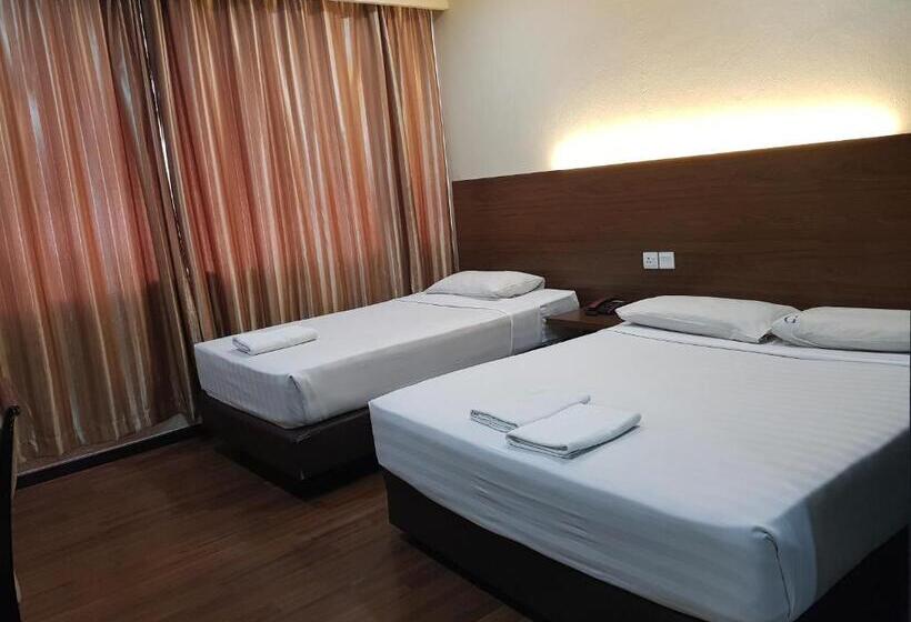 اتاق لوکس سه تخته, Garden Inn
