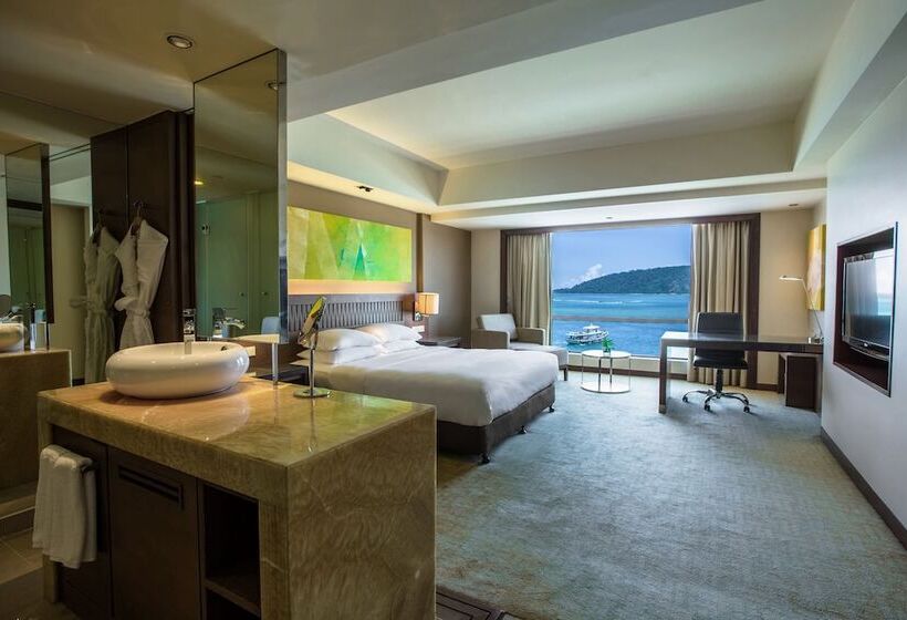 带海景的俱乐部房间, Hyatt Regency Kinabalu