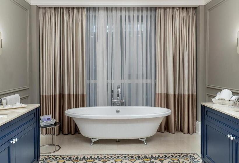 سوئیت رویال, Landmark Amman Hotel & Conference Center