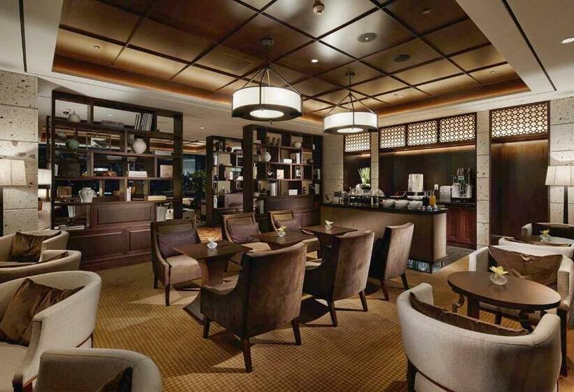Номер Executive, Royal Hotel Seoul