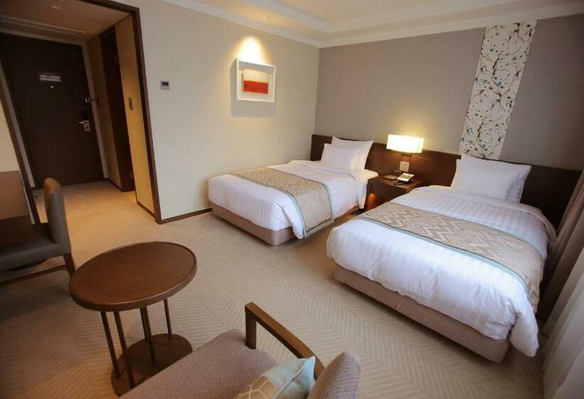 Номер Deluxe, Royal Hotel Seoul