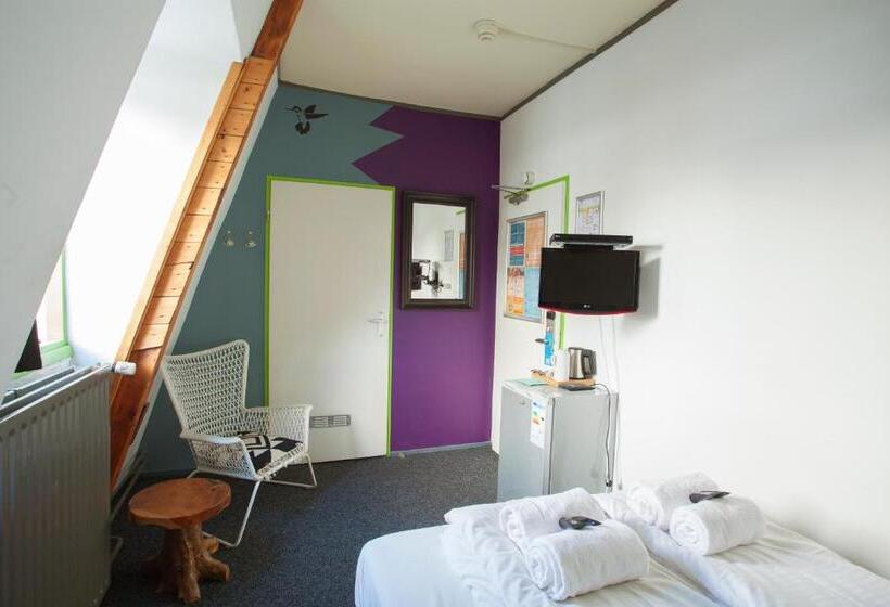 Quarto Estandar Individual, The Flying Pig Downtown