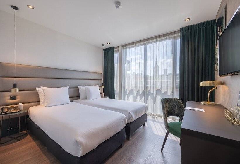 Номер Комфорт, Boutique Hotel Corona