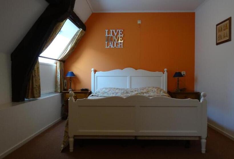 Quarto deluxe, Café Restaurant De Posthoorn