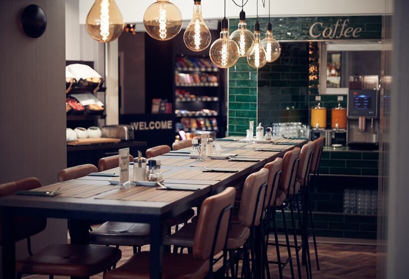 Номер Стандарт Индивидуальный, Singel Hotel Amsterdam