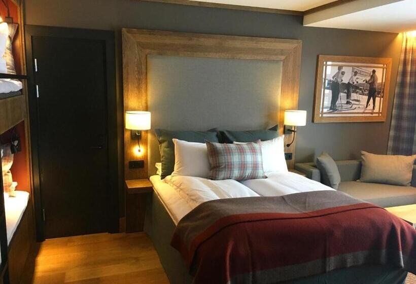 Семейный Номер, Vestlia Resort