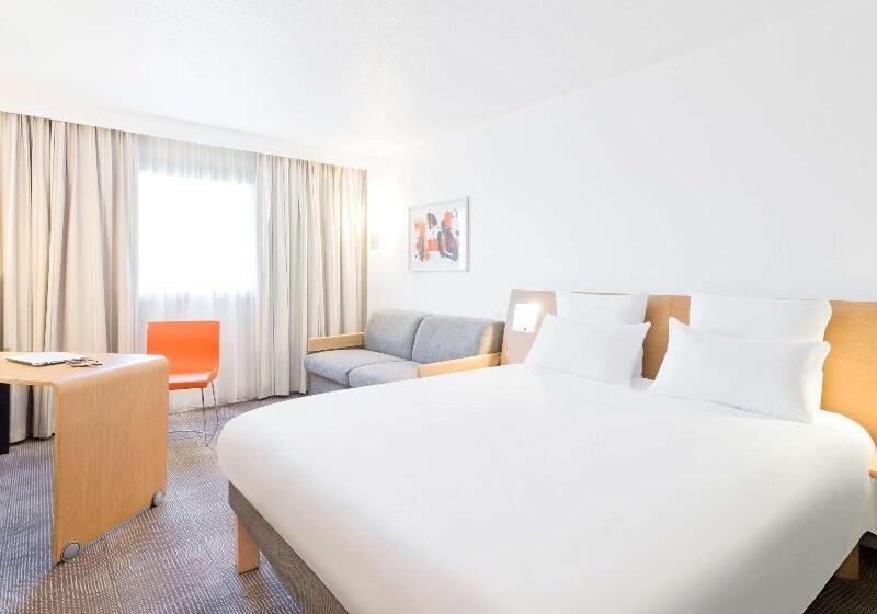 Quarto Superior Vista Jardim, Novotel Breda