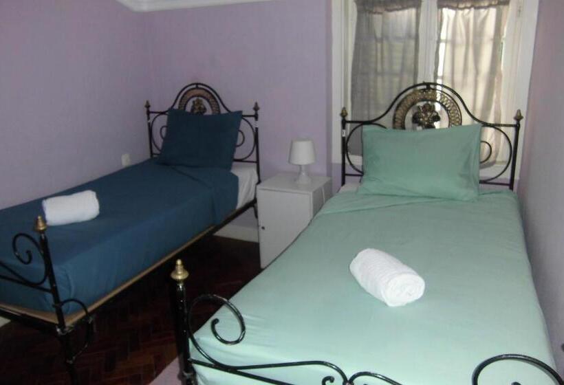 Quarto Estandar Banheiro Compartilhado, Hostel The White Butterfly