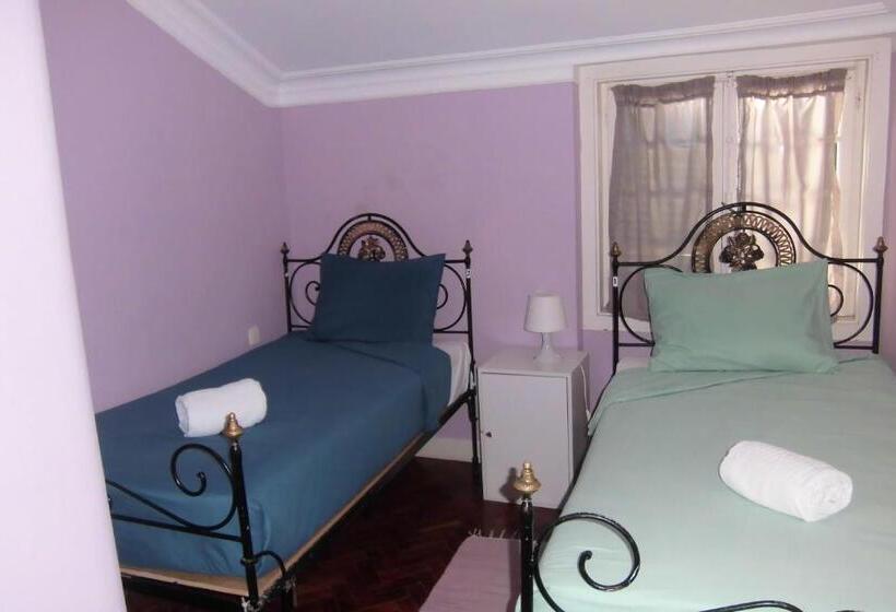 Quarto Estandar Banheiro Compartilhado, Hostel The White Butterfly
