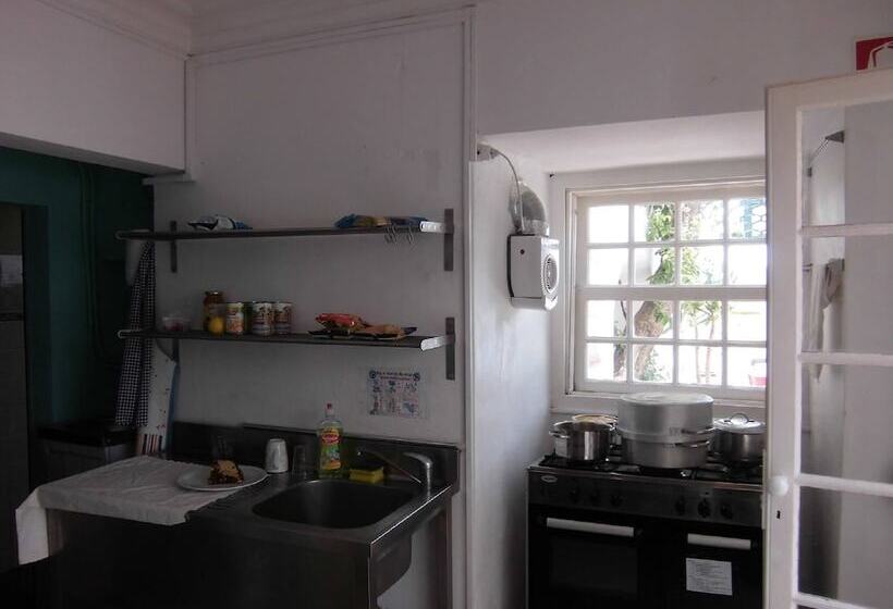 Quarto Triplo Estandar, Hostel The White Butterfly
