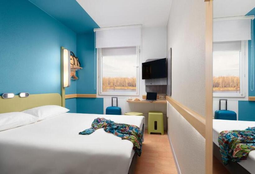 Номер Стандарт, Ibis Budget Warszawa Centrum