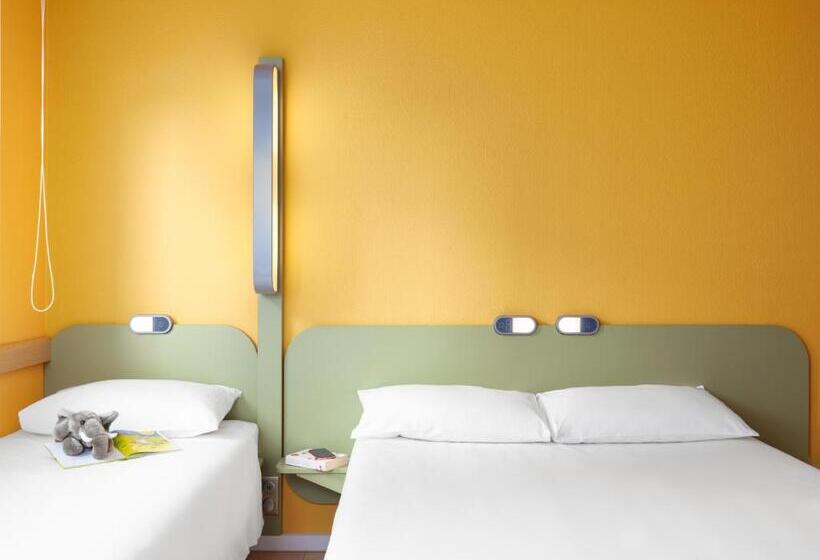 Семейный Номер, Ibis Budget Warszawa Centrum