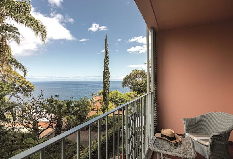 Номер Superior, Reid S Palace, A Belmond Hotel, Madeira