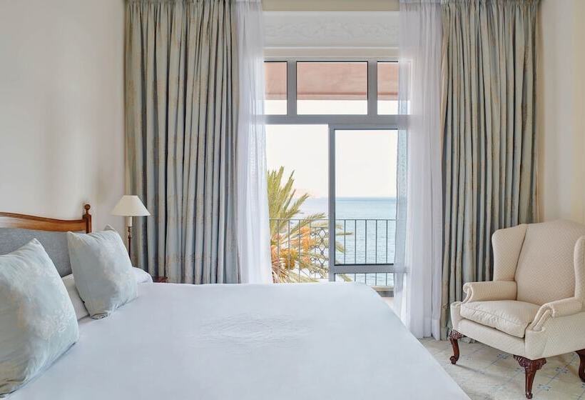 Люкс Superior, Reid S Palace, A Belmond Hotel, Madeira