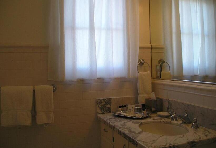 סוויטה דלוקס, Arizona Inn