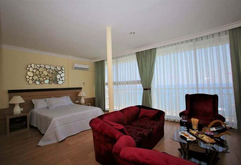 Chambre Standard Vue Mer, Lara Otel