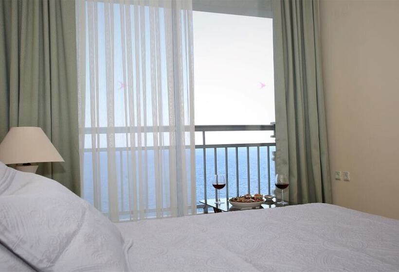 Chambre Standard Individuelle Vue Mer, Lara Otel