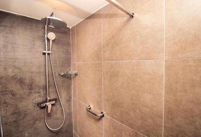 Quarto Superior, Sarakawa