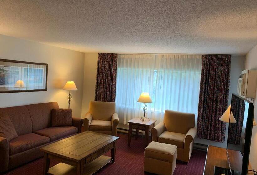 Люкс Deluxe Кровать Кинг, Fireside Inn & Suites Gilford