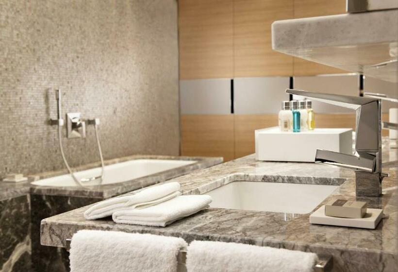 庭の見えるエクゼクティブルーム, Swissotel The Bosphorus Istanbul