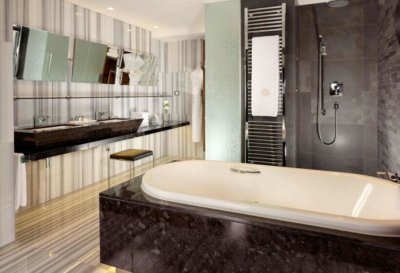 ３ベッドルームアパートメント, Swissotel The Bosphorus Istanbul