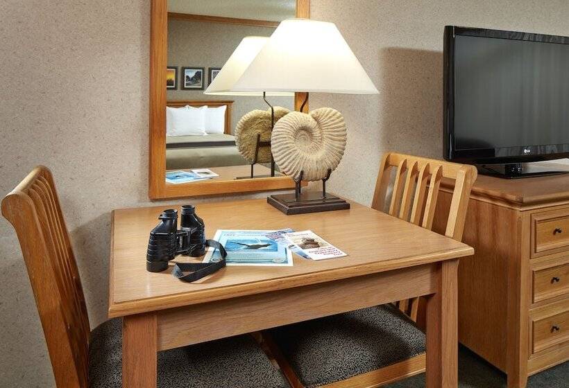 디럭스 룸, Cavalier Oceanfront Resort