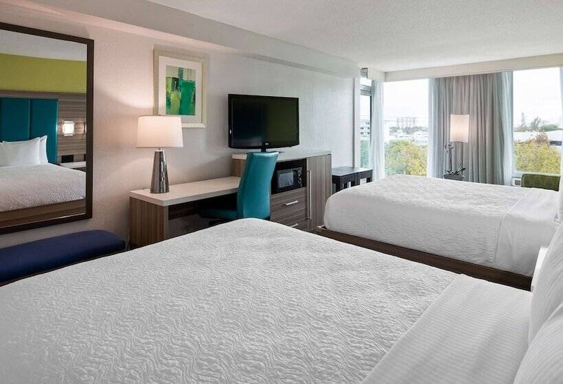 חדר סטנדרט שתי מיטות זוגיות, Best Western Plus Oceanside Inn