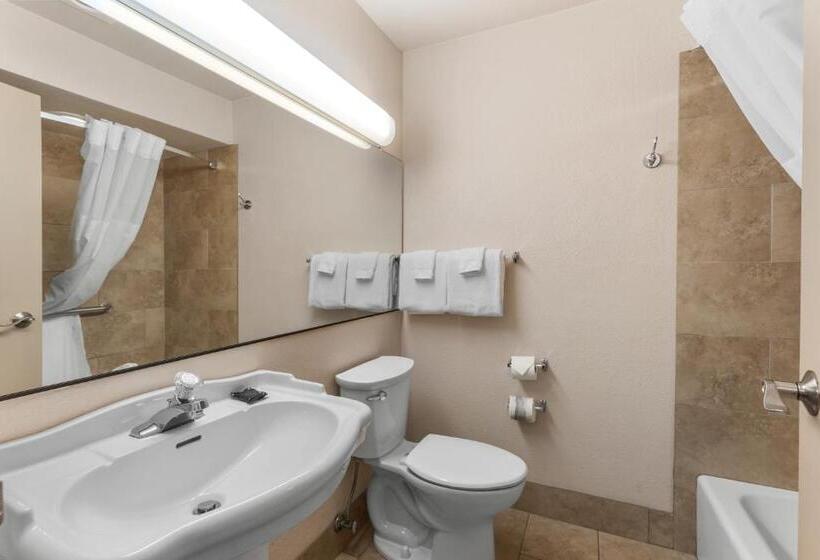 Номер Deluxe Кровать Кинг с Видом, Cedar Street Hotel & Suites