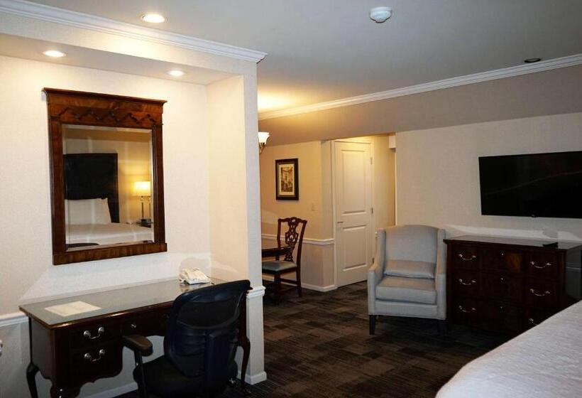 デラックススタジオ, Wingate By Wyndham Bellingham Heritage Inn