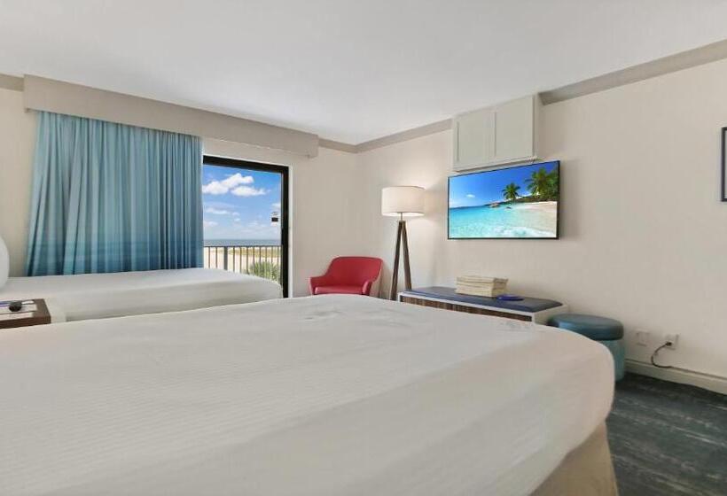 استودیوی پریمیوم, Bilmar Beach Resort