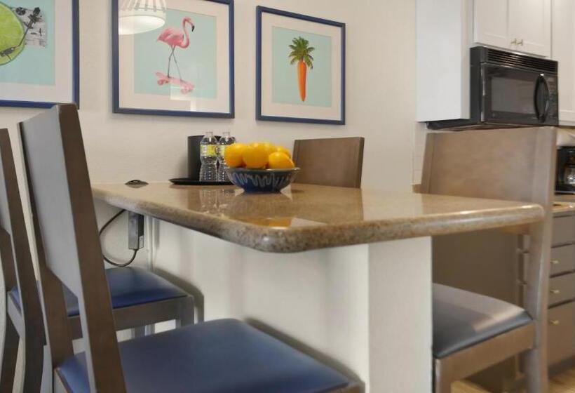 استودیوی پریمیوم, Bilmar Beach Resort