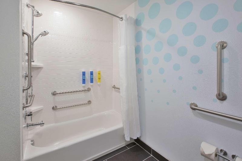 장애인을 위한 스위트, Spark By Hilton Germantown Washington Dc North