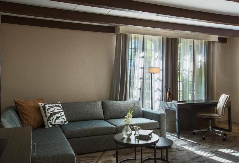キングサイズベッドのデラックススイート, Casa De Palmas, Trademark Collection By Wyndham