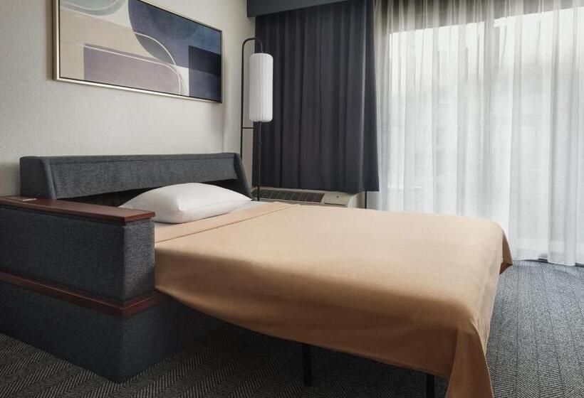 스위트 킹사이즈 침대, Courtyard By Marriott New Carrollton Landover