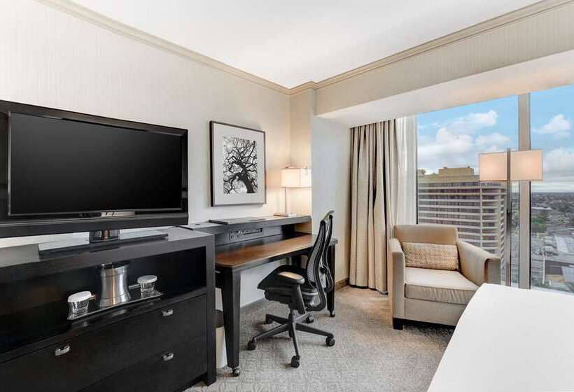 Номер Стандартный Кровать Куин, The Wayfarer San Luis Obispo, Tapestry Collection By Hilton