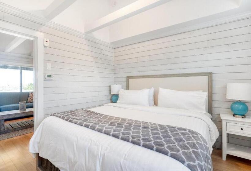 Апартаменты 1 Спальня, Driftwood Resort On The Ocean
